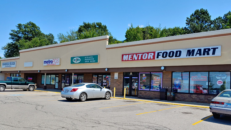 Retail Space Available - Mentor-on-the-Lake, Ohio  44060 - Lake County